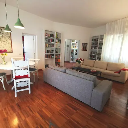 Casa Clara *